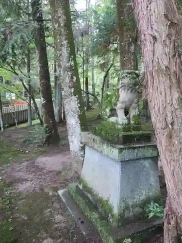 霊山寺の狛犬