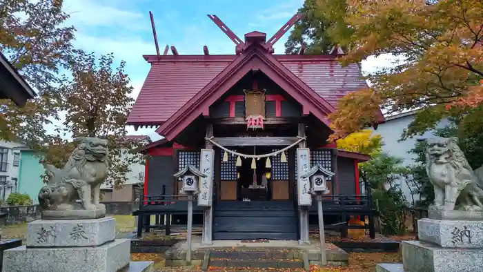 五ノ辻稲荷神社の本殿