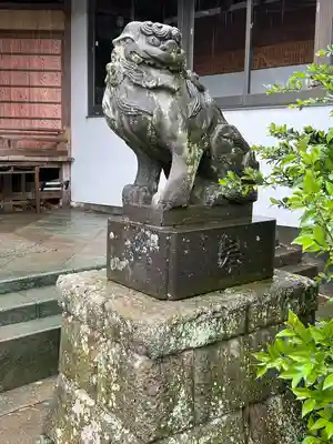 平出雷電神社の狛犬