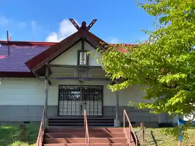 屈足神社の本殿・本堂