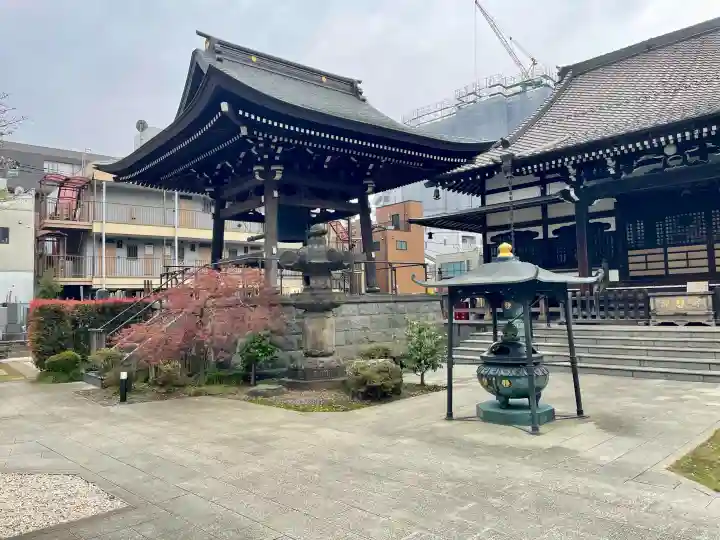 西雲寺の{uncategorized: "未分類", other: "その他", undefined: "問題あり", building: "その他建物", grave: "お墓", sacred_gate: "鳥居", guardian: "狛犬", statue: "像", buddha: "仏像", history: "歴史", nature: "自然", garden: "庭園", animal: "動物", pagoda: "塔", temizu: "手水舎", mountain_gate: "山門・神門", sanctuary: "本殿・本堂", subordinate: "末社・摂社", art: "芸術", scenery: "景色", jizo: "地蔵", ema: "絵馬", goshuin: "御朱印", omikuji: "おみくじ", items: "授与品その他", amulet: "お守り", goshuincho: "御朱印帳", eats: "食事", festival: "お祭り", votive_dance: "神楽", shichigosan: "七五三参", wedding: "結婚式", experience: "体験その他", initially: "初詣", around: "周辺", anti_infection: "感染症対策"}
