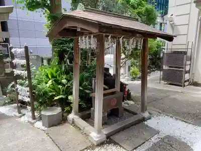 讃岐小白稲荷神社の手水舎