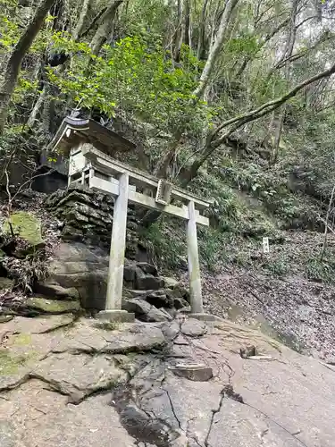 龍鎮神社(奈良県)