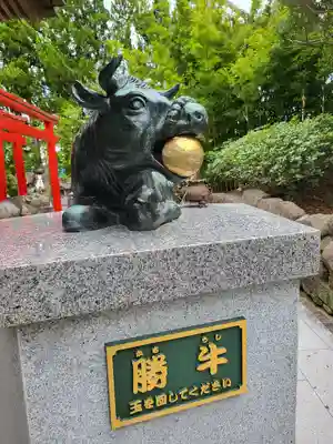 田村神社の像