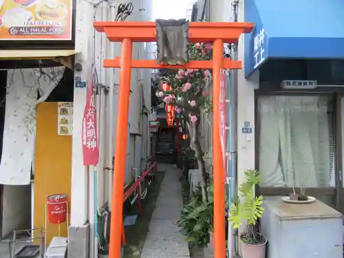 櫻稲荷神社の鳥居