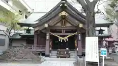 三吉神社の本殿