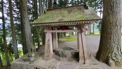 月山神社の手水舎