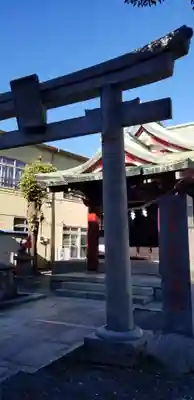 篠原稲荷神社の鳥居