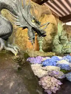 倶利迦羅不動寺山頂本堂(石川県)