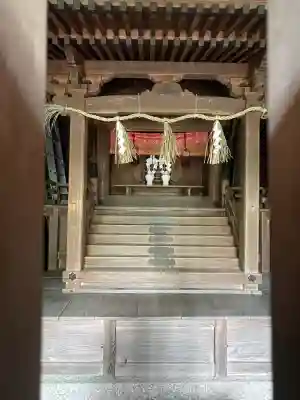 瀧之宮神社の{uncategorized: "未分類", other: "その他", undefined: "問題あり", building: "その他建物", grave: "お墓", sacred_gate: "鳥居", guardian: "狛犬", statue: "像", buddha: "仏像", history: "歴史", nature: "自然", garden: "庭園", animal: "動物", pagoda: "塔", temizu: "手水舎", mountain_gate: "山門・神門", sanctuary: "本殿・本堂", subordinate: "末社・摂社", art: "芸術", scenery: "景色", jizo: "地蔵", ema: "絵馬", goshuin: "御朱印", omikuji: "おみくじ", items: "授与品その他", amulet: "お守り", goshuincho: "御朱印帳", eats: "食事", festival: "お祭り", votive_dance: "神楽", shichigosan: "七五三参", wedding: "結婚式", experience: "体験その他", initially: "初詣", around: "周辺", anti_infection: "感染症対策"}