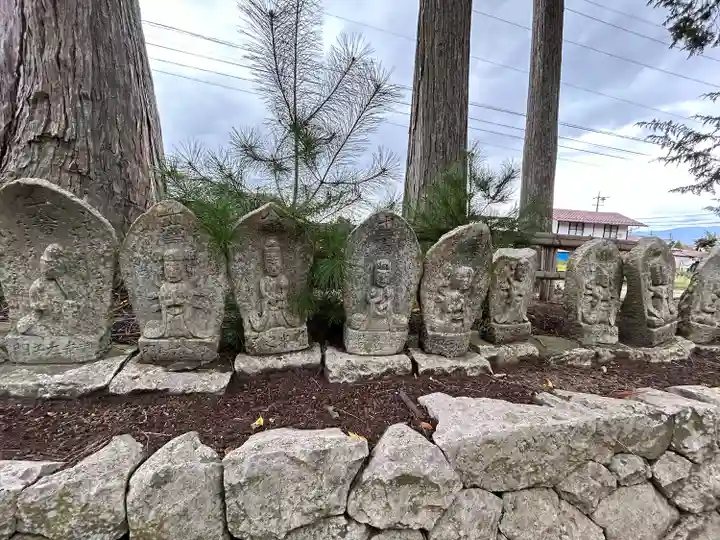 光輪寺(長野県)