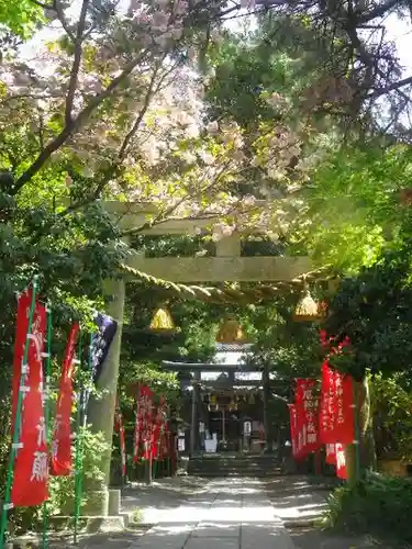 八雲神社の庭園