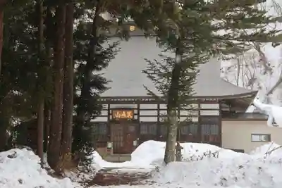 観音寺の本殿・本堂