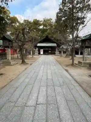 那古野神社の{uncategorized: "未分類", other: "その他", undefined: "問題あり", building: "その他建物", grave: "お墓", sacred_gate: "鳥居", guardian: "狛犬", statue: "像", buddha: "仏像", history: "歴史", nature: "自然", garden: "庭園", animal: "動物", pagoda: "塔", temizu: "手水舎", mountain_gate: "山門・神門", sanctuary: "本殿・本堂", subordinate: "末社・摂社", art: "芸術", scenery: "景色", jizo: "地蔵", ema: "絵馬", goshuin: "御朱印", omikuji: "おみくじ", items: "授与品その他", amulet: "お守り", goshuincho: "御朱印帳", eats: "食事", festival: "お祭り", votive_dance: "神楽", shichigosan: "七五三参", wedding: "結婚式", experience: "体験その他", initially: "初詣", around: "周辺", anti_infection: "感染症対策"}