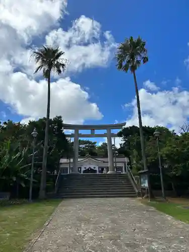 沖縄県護国神社の鳥居