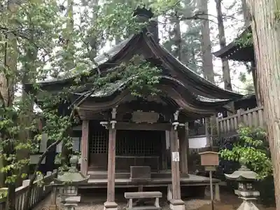 櫻山八幡宮の末社・摂社