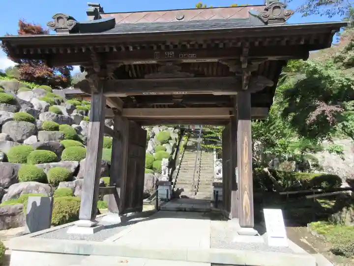 嶽林寺の山門・神門