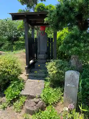 諏訪神社の地蔵