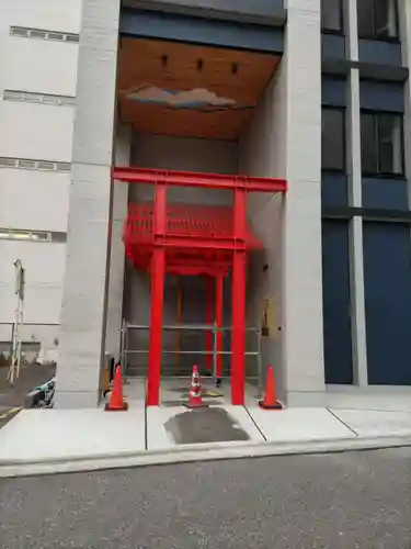 高尾稲荷神社の本殿・本堂