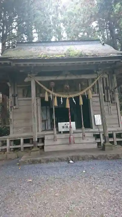 釣石神社の本殿・本堂