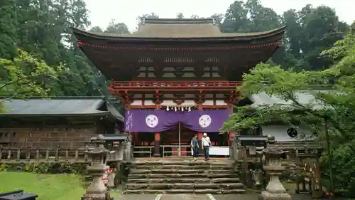 丹生都比売神社の山門・神門