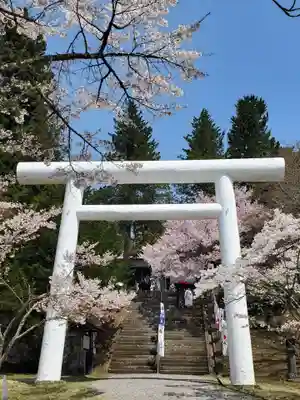 土津神社｜こどもと出世の神さま(福島県)