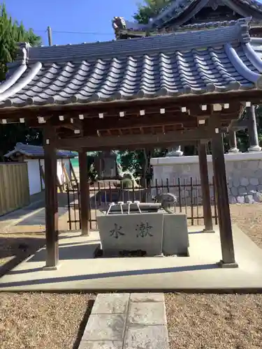 東漸寺の手水舎