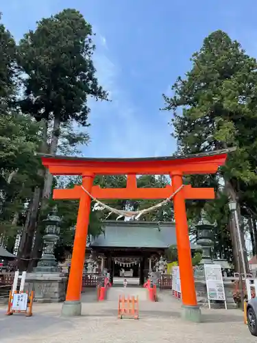 櫛引八幡宮の鳥居