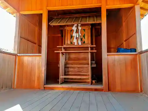 白山社の本殿・本堂