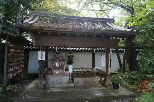 漢國神社の本殿