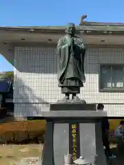 善導寺の像