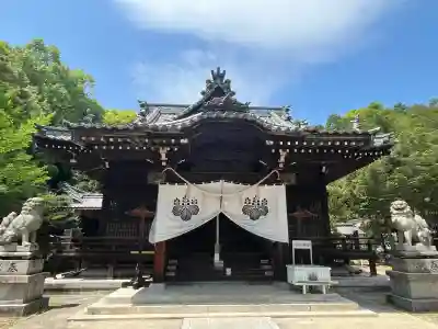 東八幡宮の{uncategorized: "未分類", other: "その他", undefined: "問題あり", building: "その他建物", grave: "お墓", sacred_gate: "鳥居", guardian: "狛犬", statue: "像", buddha: "仏像", history: "歴史", nature: "自然", garden: "庭園", animal: "動物", pagoda: "塔", temizu: "手水舎", mountain_gate: "山門・神門", sanctuary: "本殿・本堂", subordinate: "末社・摂社", art: "芸術", scenery: "景色", jizo: "地蔵", ema: "絵馬", goshuin: "御朱印", omikuji: "おみくじ", items: "授与品その他", amulet: "お守り", goshuincho: "御朱印帳", eats: "食事", festival: "お祭り", votive_dance: "神楽", shichigosan: "七五三参", wedding: "結婚式", experience: "体験その他", initially: "初詣", around: "周辺", anti_infection: "感染症対策"}