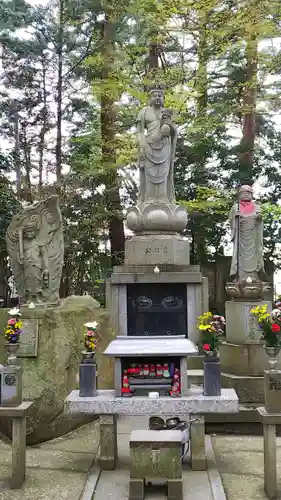 大乗寺の像