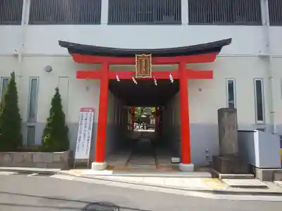 馬橋稲荷神社の鳥居