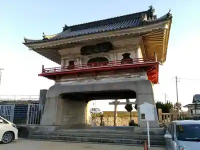 西大寺の山門・神門