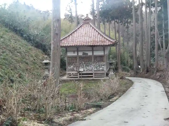 蓮華峯寺(新潟県)