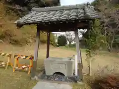 挙張神社の手水