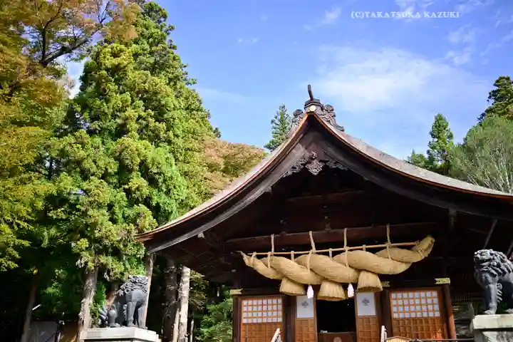 諏訪大社下社秋宮(長野県)
