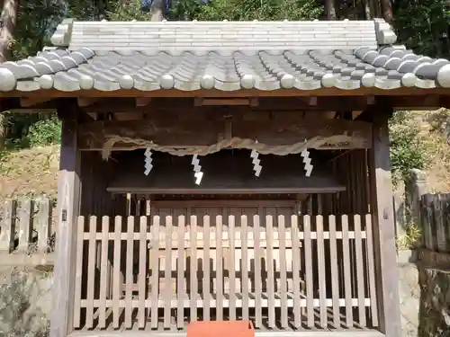西脇八幡神社の末社・摂社