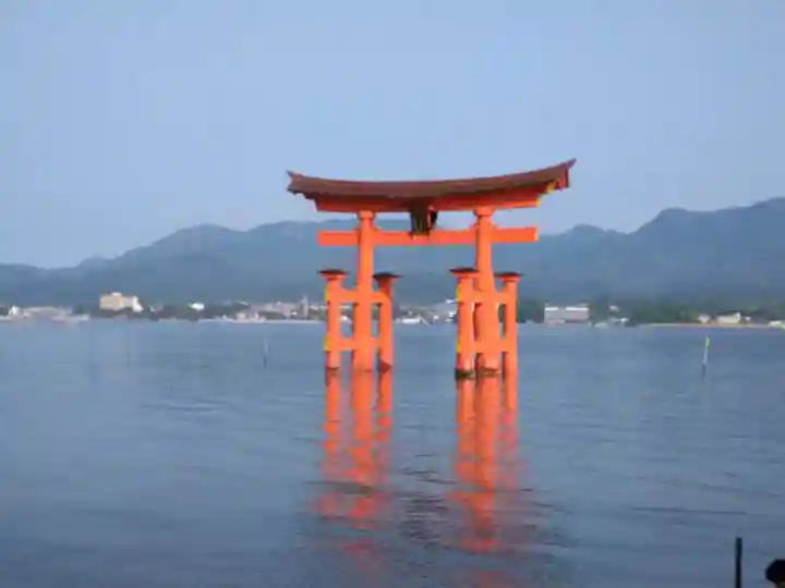 厳島神社(広島県)