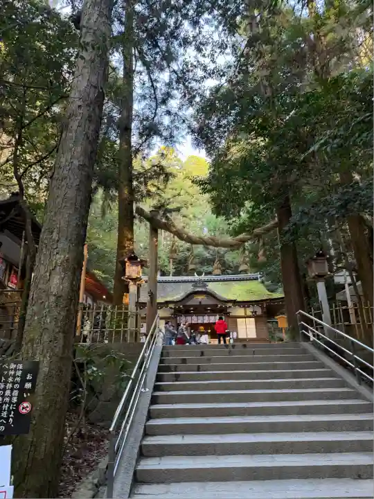 狭井坐大神荒魂神社(狭井神社)(奈良県)