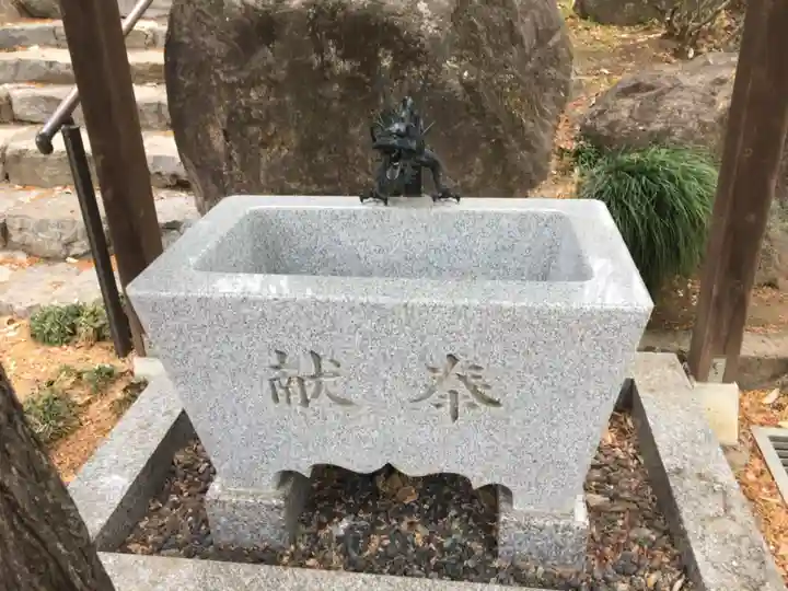 五郎神社の手水舎