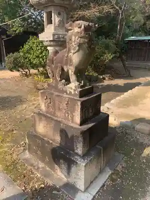 藤島神社の狛犬