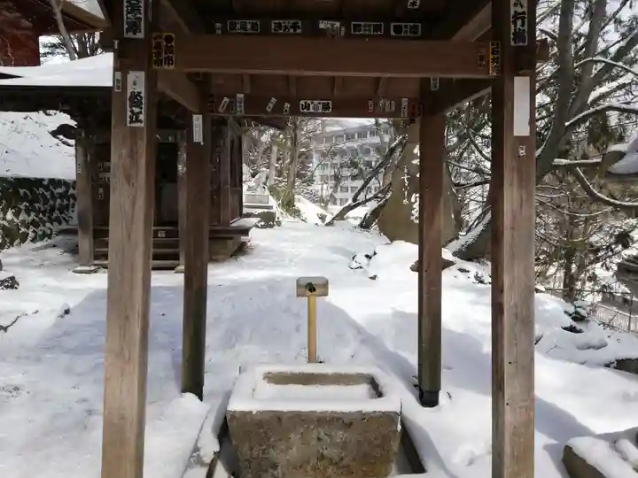 光泉寺の手水舎