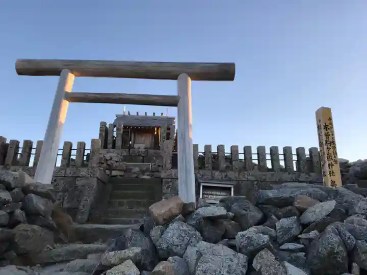 木曽駒ヶ嶽神社 奥社の鳥居