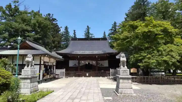 象山神社の本殿・本堂