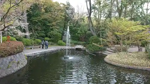 寒川神社の庭園