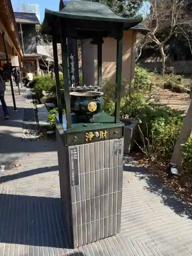 増上寺塔頭 三縁山 宝珠院の{uncategorized: "未分類", other: "その他", undefined: "問題あり", building: "その他建物", grave: "お墓", sacred_gate: "鳥居", guardian: "狛犬", statue: "像", buddha: "仏像", history: "歴史", nature: "自然", garden: "庭園", animal: "動物", pagoda: "塔", temizu: "手水舎", mountain_gate: "山門・神門", sanctuary: "本殿・本堂", subordinate: "末社・摂社", art: "芸術", scenery: "景色", jizo: "地蔵", ema: "絵馬", goshuin: "御朱印", omikuji: "おみくじ", items: "授与品その他", amulet: "お守り", goshuincho: "御朱印帳", eats: "食事", festival: "お祭り", votive_dance: "神楽", shichigosan: "七五三参", wedding: "結婚式", experience: "体験その他", initially: "初詣", around: "周辺", anti_infection: "感染症対策"}