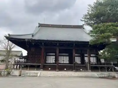 本誓寺の本殿・本堂