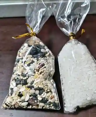 見沼大師　感応院の授与品その他